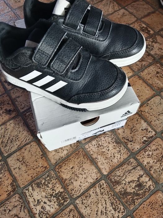 Детский кроссовки adidas