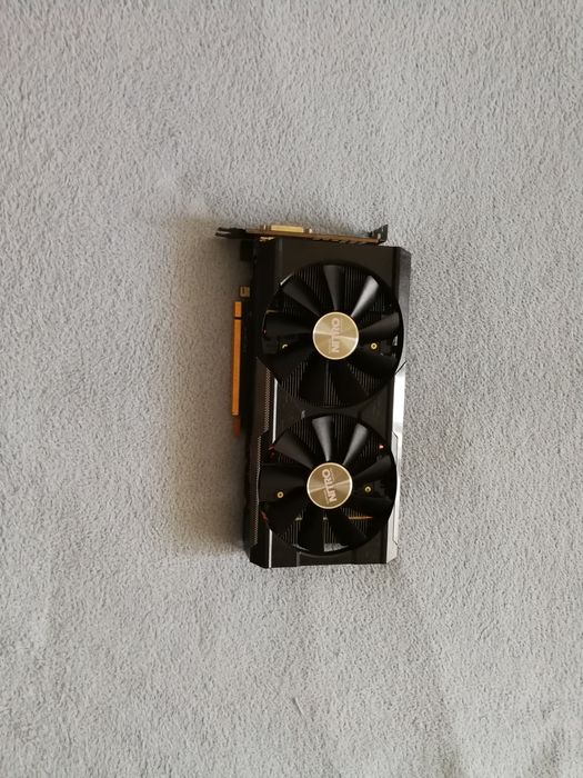 Vând placă video Sapphire, NITRO, R9 380, 4 GB, 256 Biți.