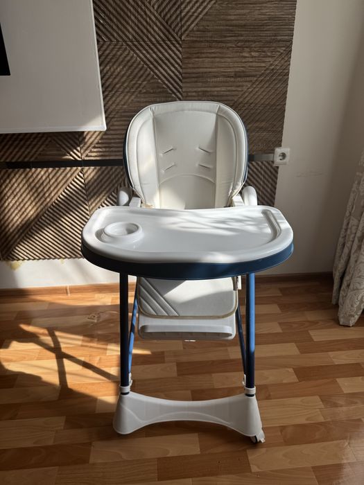 Детский стул для кормления