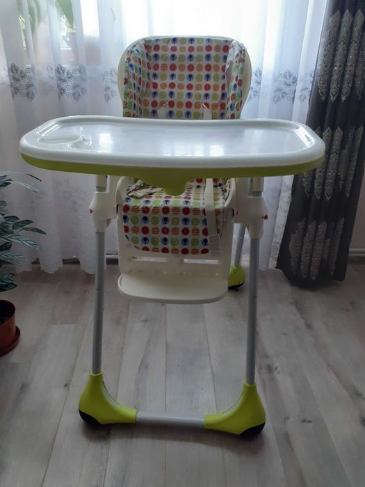 Vând scaun + masă telescopică pentu bebeluși