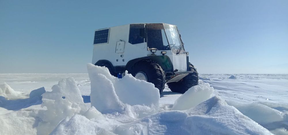 Продам вездеход и прицеп
