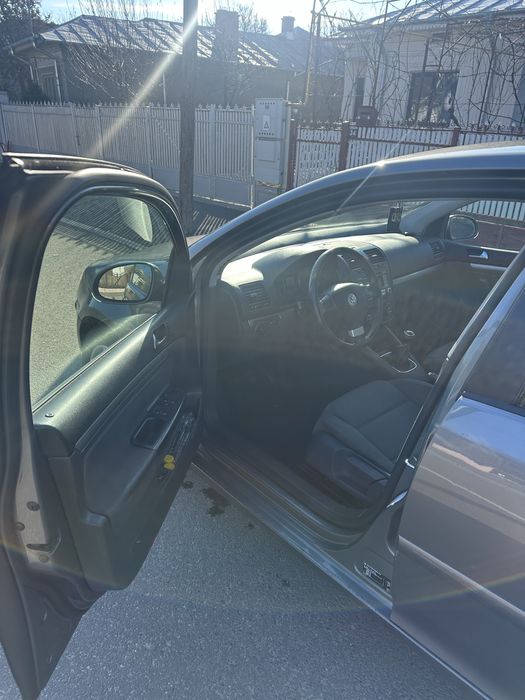 VW golf 5 1.9 6 trepte