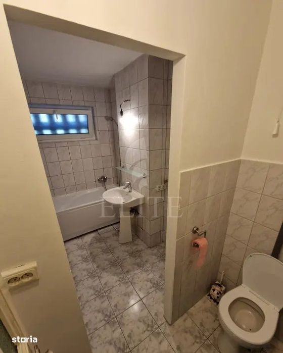 Apartament 3 camere în zona SIRENA