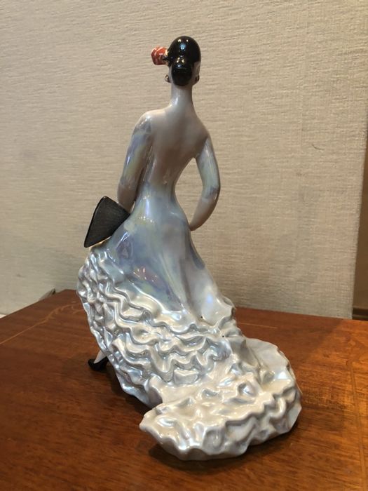 Cтатуэтка Танцовщица.