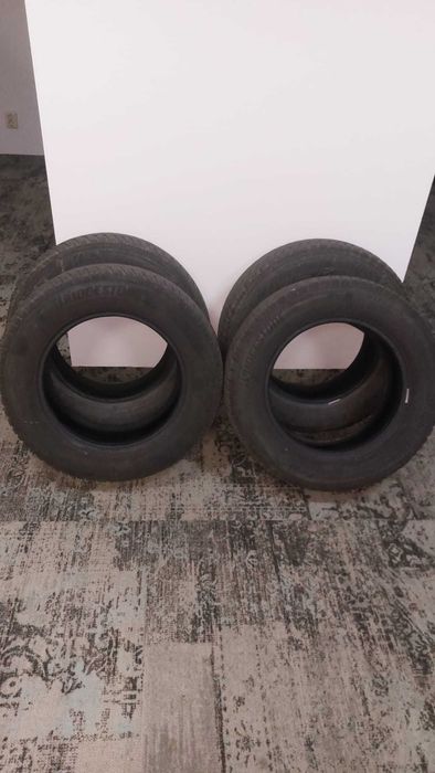Anvelope Bridgestone fabricat Spania,,dimensiuni 215/65/16dot