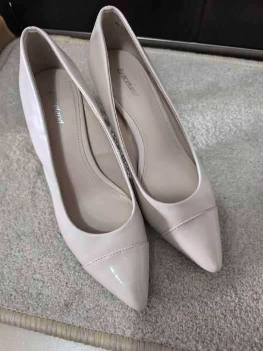 Обувки Graceland