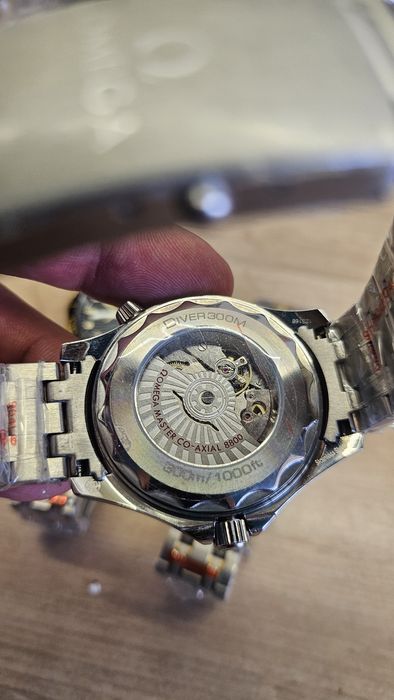 Ceas automatic 475 lei bucata