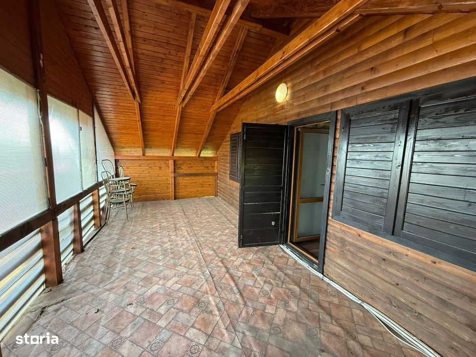 Casa de locuit sau de vacanta in Cornetu.