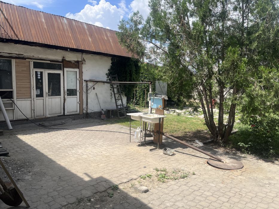 Продам частный дом с магазином
