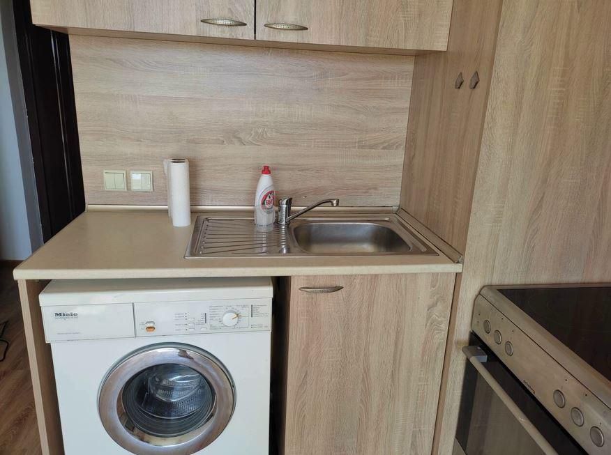 Дава се под наем Двустаен апартамент в Варна, Колхозен пазар - 48 кв.м за 475 € - Снимка #3