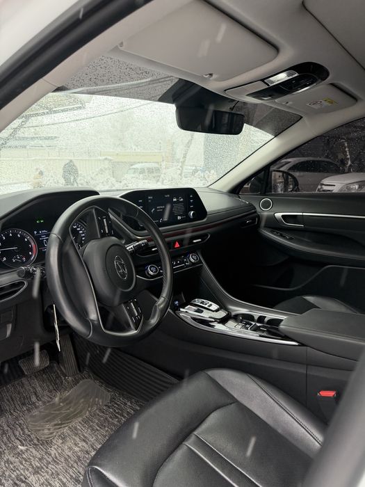 Hyundai sonata sotiladi idela!!!