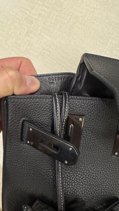 HERMES изцяло ръчна изработка,ориг телешка немска кожа TOGO,точно такава кожа се използва в ориг модел, вътрешен номер показващ кога е произведена