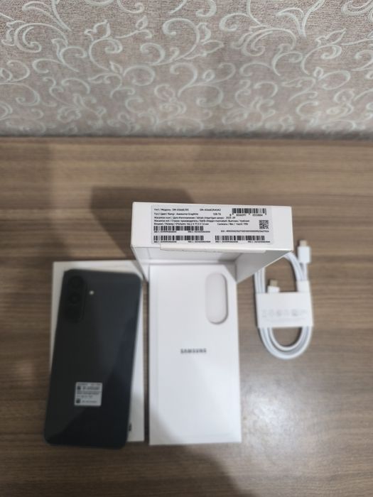 Новый! Samsung Galaxy A56 8/128gb Graphite