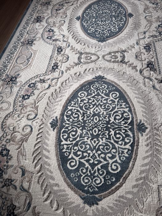 Продам ковры 3/5