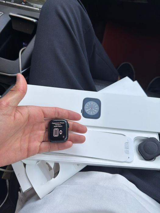 Продам эпл вотч 8 серия