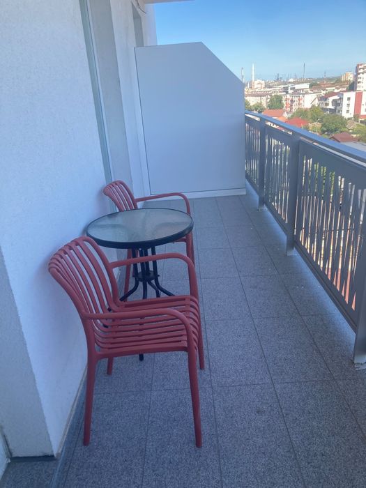Inchiriez ap cu 2 camere central in Navodari