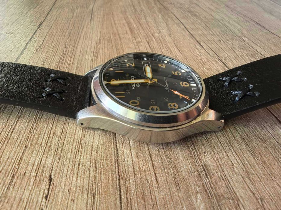 Продавам автоматичен часовник Seiko
