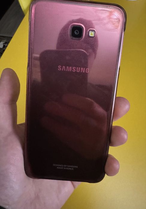 Samsung Galaxy J4 Plus | Telefon funcțional | Design elegant