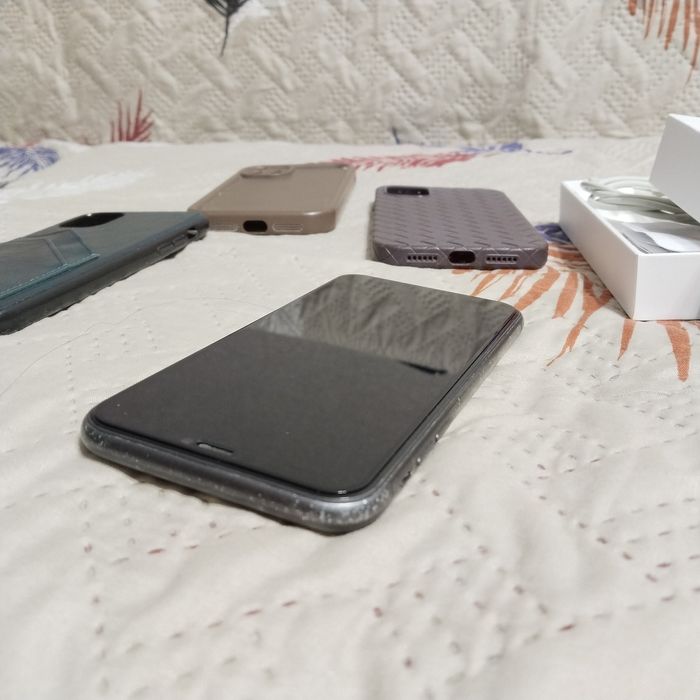 iPhone 11 состояние отличное
