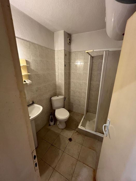 Тристаен апартамент в ж.к. Манастирски ливади! Комуникативна локация!