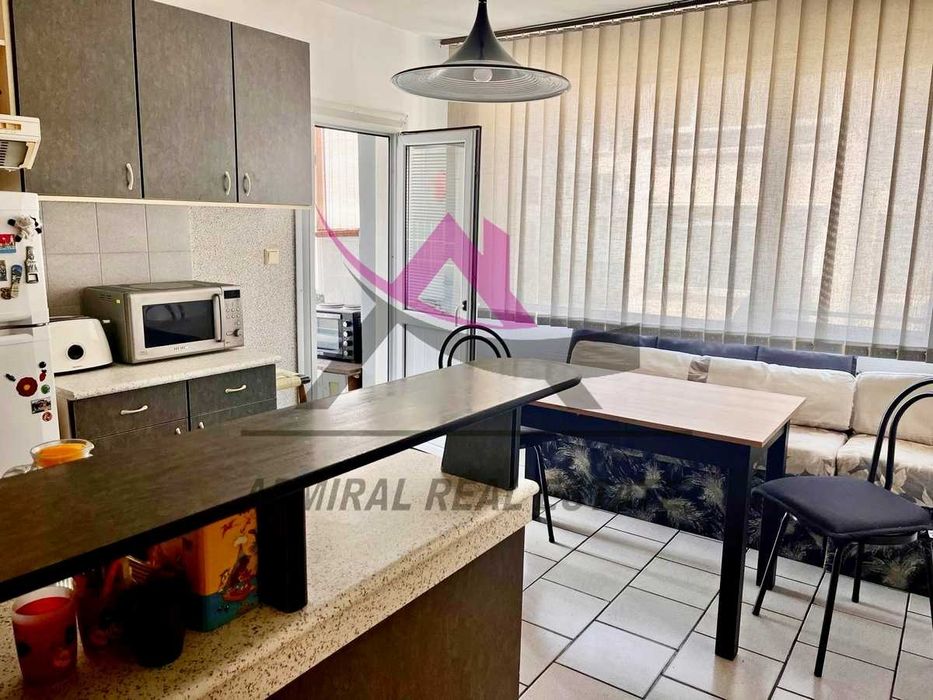 Дава се под наем Двустаен апартамент в Варна, Окръжна болница - 50 кв.м за 300 € - Снимка #1