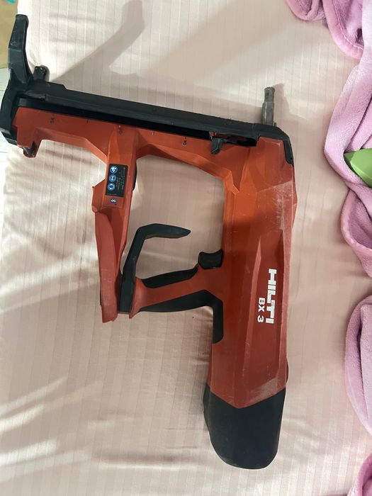Corp Hilti BX 3 L pistol batut cuie beton metal