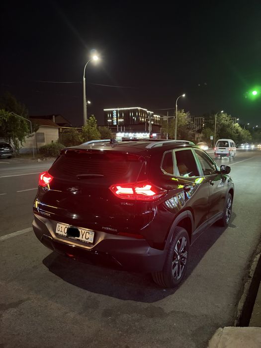 Tracker Primier 2023 full