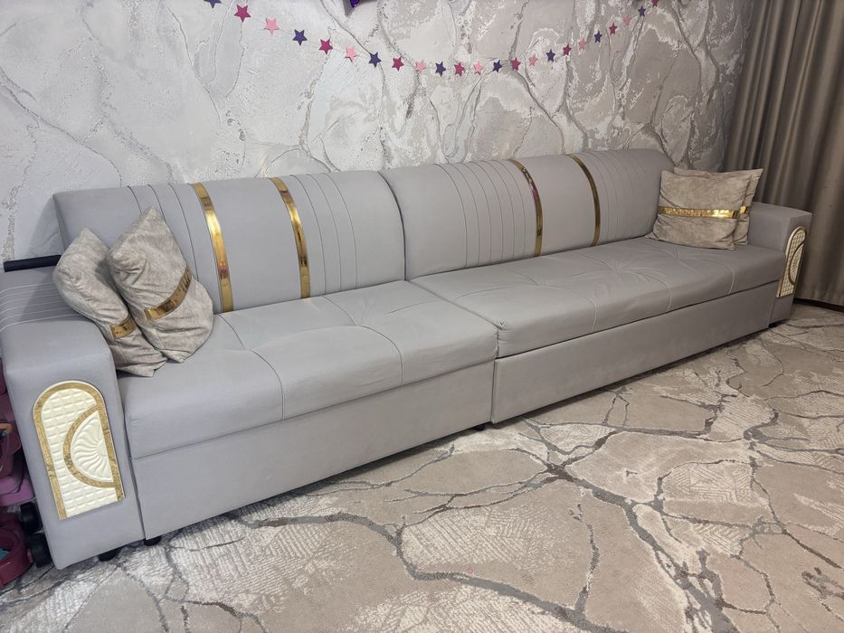 Продам диван в хорошем состоянии