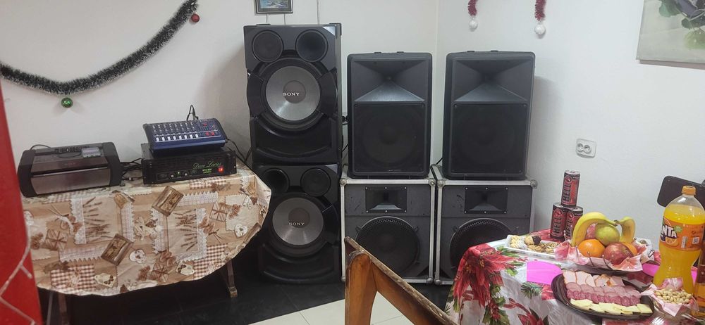 Вграден пулт с усилвател 2×400