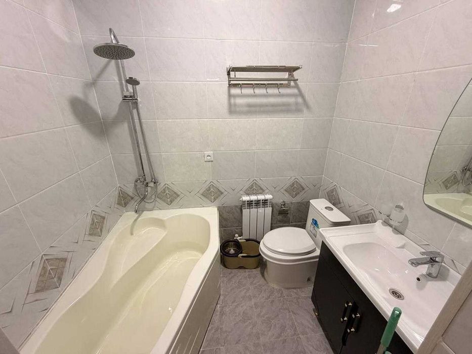 3х комнатная квартира на 5 этаже 73кв/м, в Самарканде