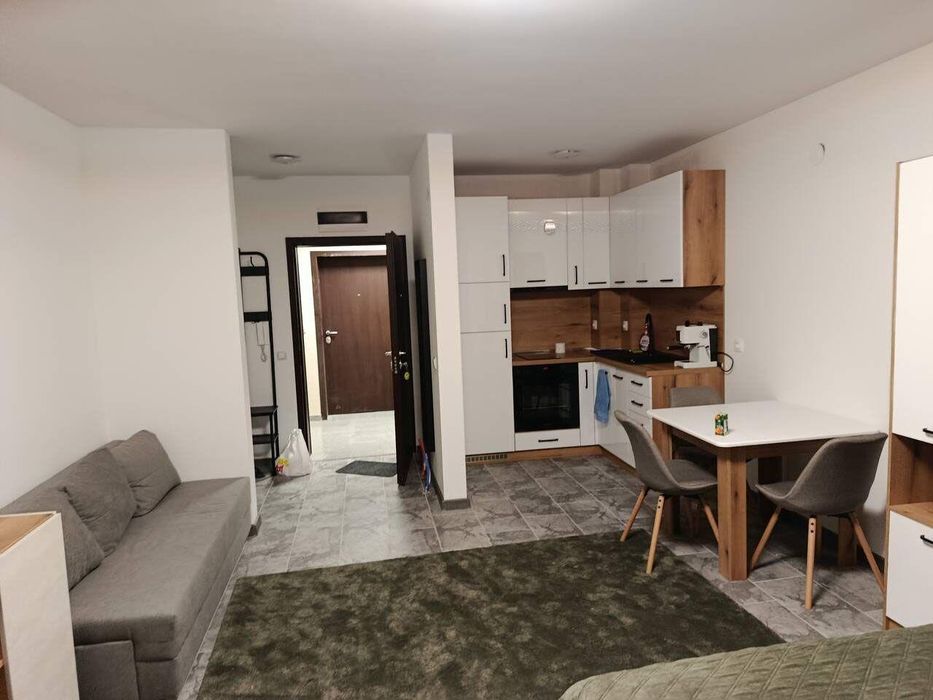 Дава се под наем Едностаен апартамент в София, Малинова долина - 42 кв.м за 434 € - Снимка #1