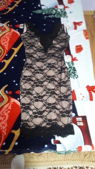 Vand rochie de seara
