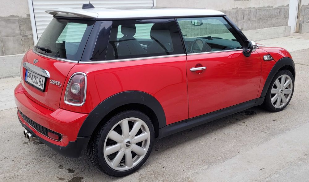 Продава се Mini Cooper S
