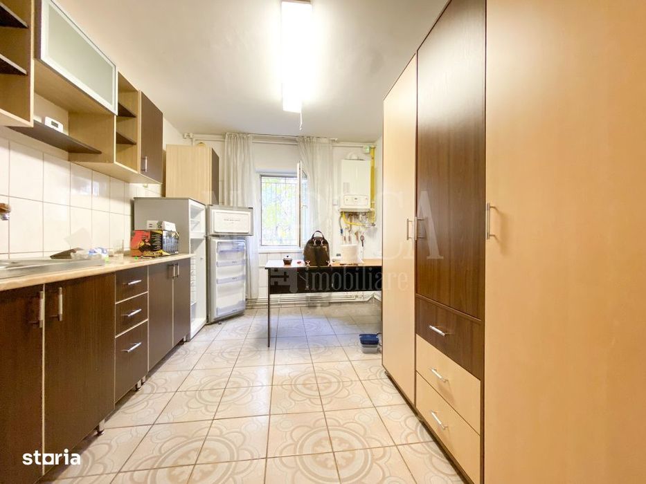 Apartament 3 camere de vanzare in Zorilor, Cluj Napoca