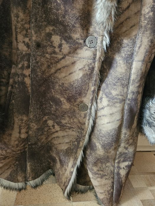 Продам качественную дублёнку.