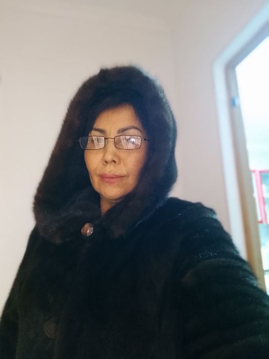 Продам шубу норковую