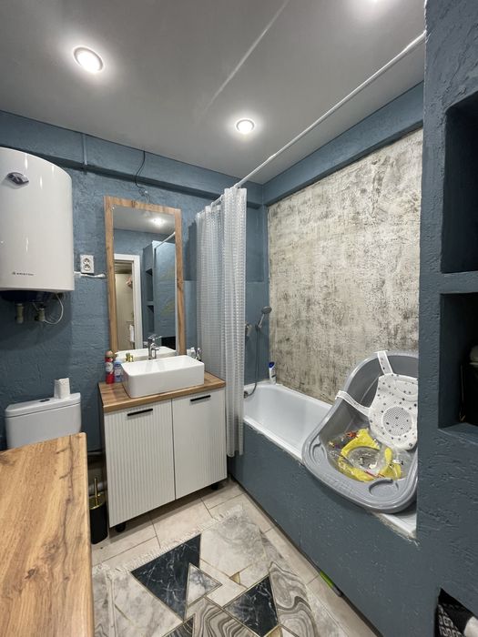 Продам 2 ком квартиру