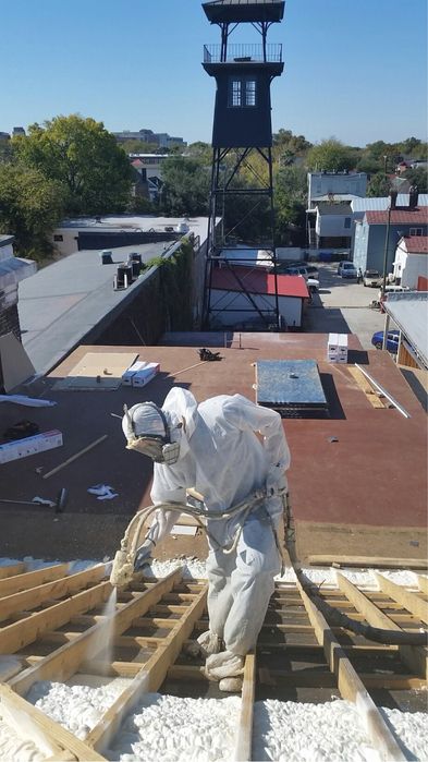 Pena poliuretan (PPU) sepish gidroizolyatsiya va teploizolyatsiya