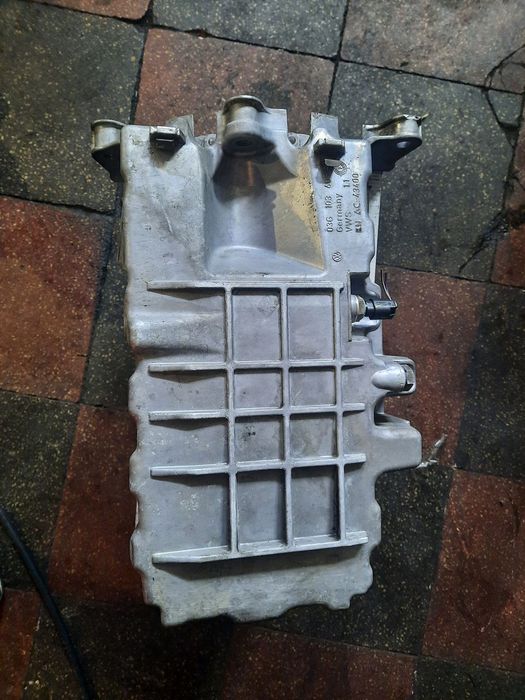 baie ulei jeep patriot 2.0crd Mitsubishi outlander 2.0crd Dodge 2.0crd