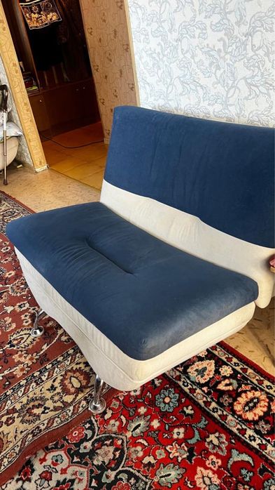 Продам отличный диван
