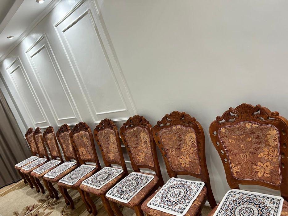 Продаются стулья б/у, в отличном состоянии