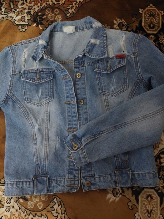 Продам куртку джинцевую