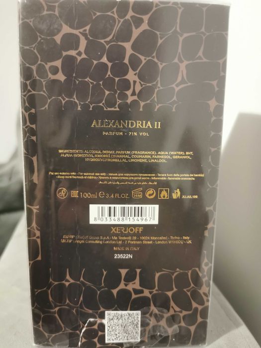 Parfum 100 ml cu persistenta indelungata