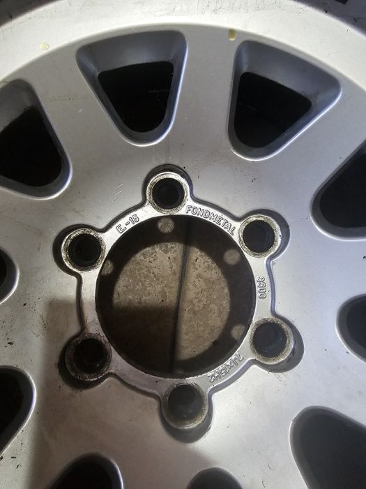 Минусови джанти 6х139,7 r15