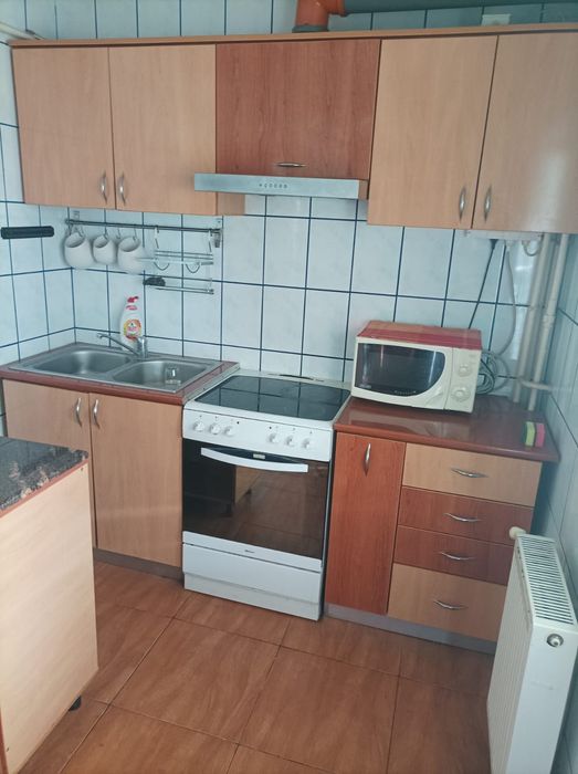 Apartament 3 camere, decomandat, 70mp, Nicolina lângă Lidl