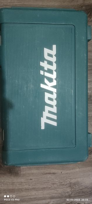 Перфоратор makita
