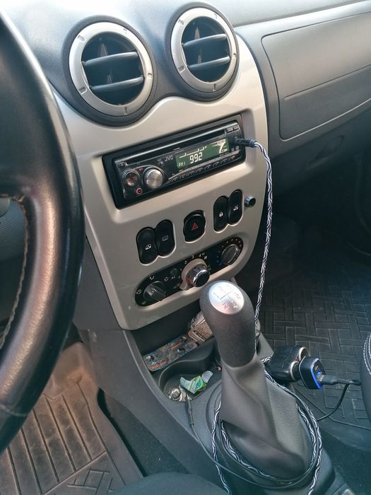 DACIA Logan 2012 — imagine 5
