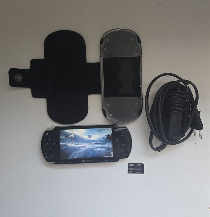 Продам PSP-2000 (PSP Slim)
