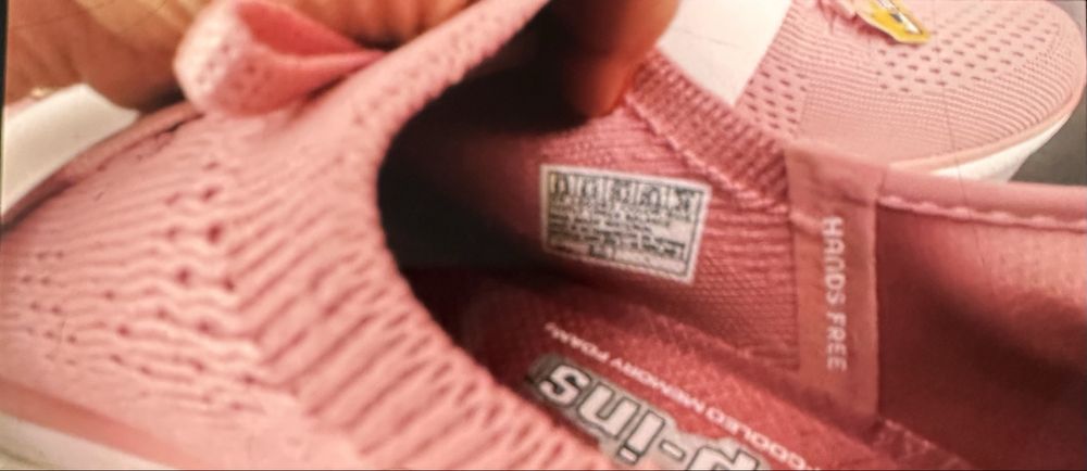 Skechers дамски маратонки 39.5