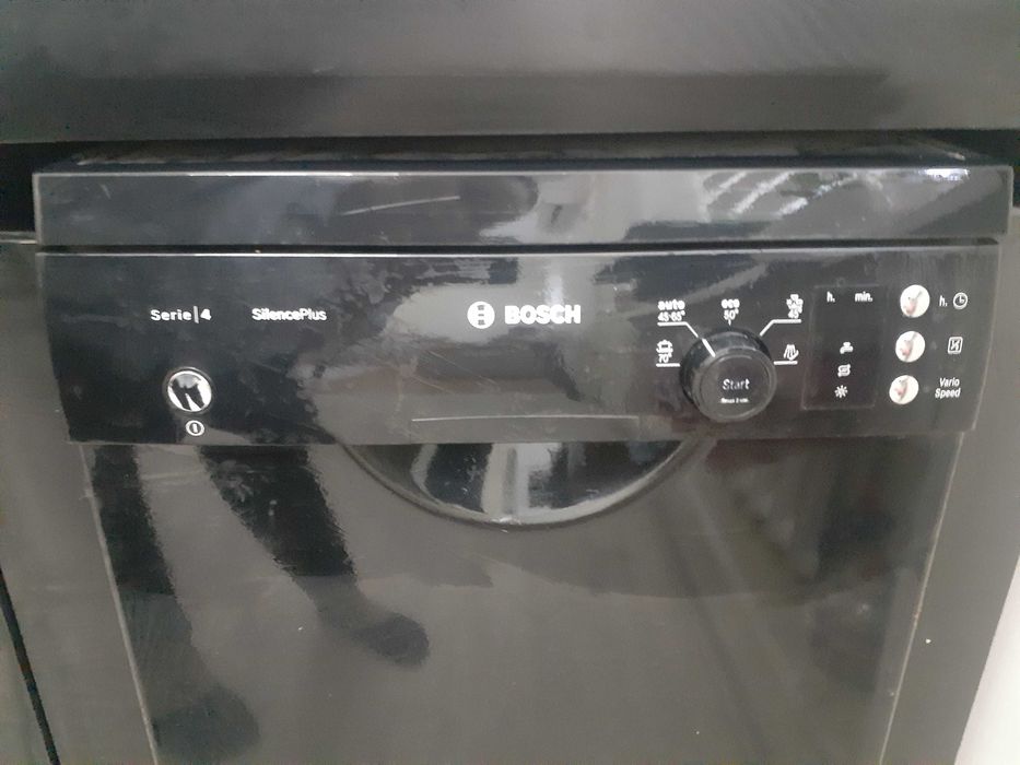 Посудомоюбщая машина